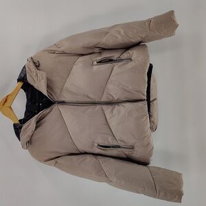 ZARA Puffy Cropped Puffer Coat Size Medium Tan w Black Zip Hood